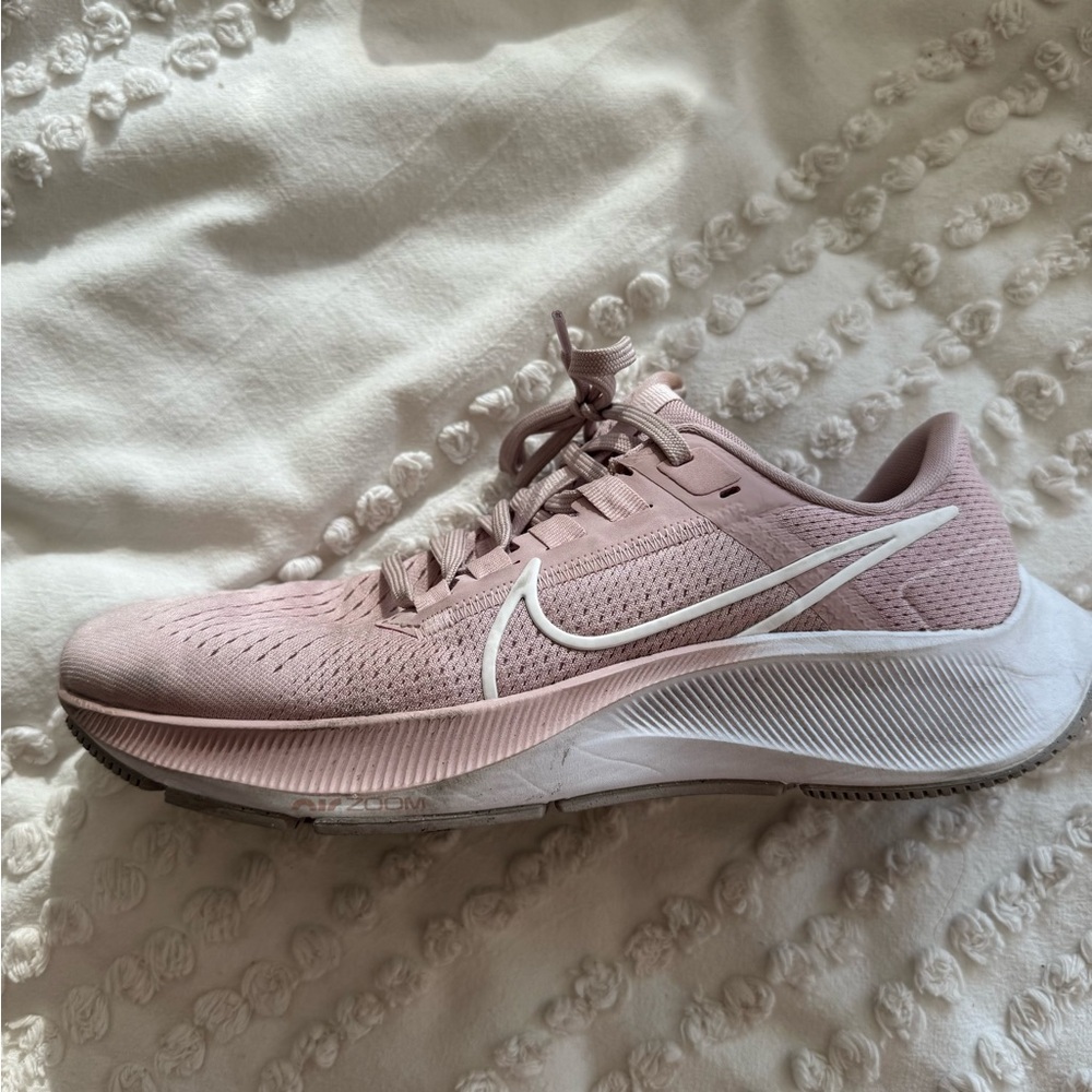 Nike Pink Sneakers with Knit Upper and Cushioned Sole
